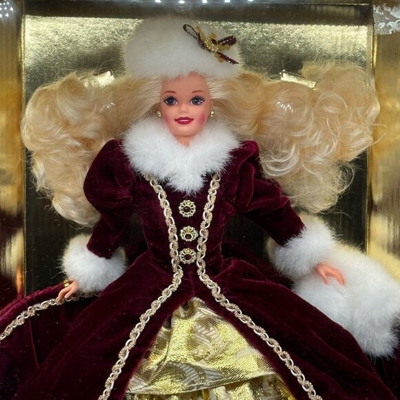 1996 Barbie Happy Holidays Fashion Doll Special Edition Collection - Mattel - Picture 3 of 9